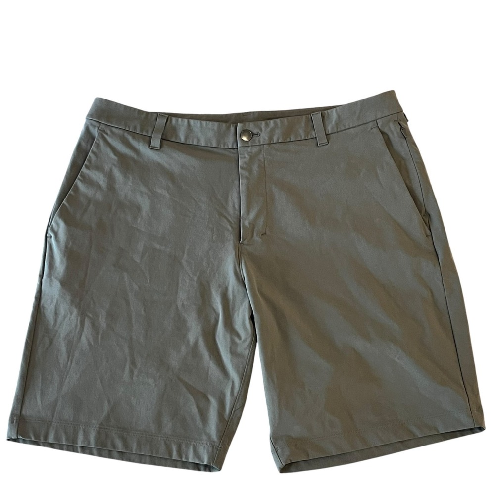 Lululemon Commission Shorts Mens 36 Green 9" Performance Golf Stretch